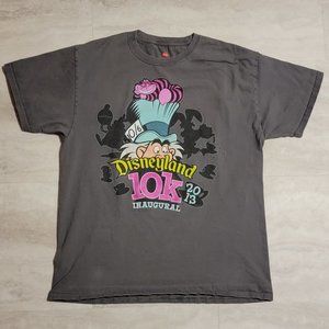Disneyland 10K 2013 Inaugural Mad Hatter Hanes Large T-Shirt